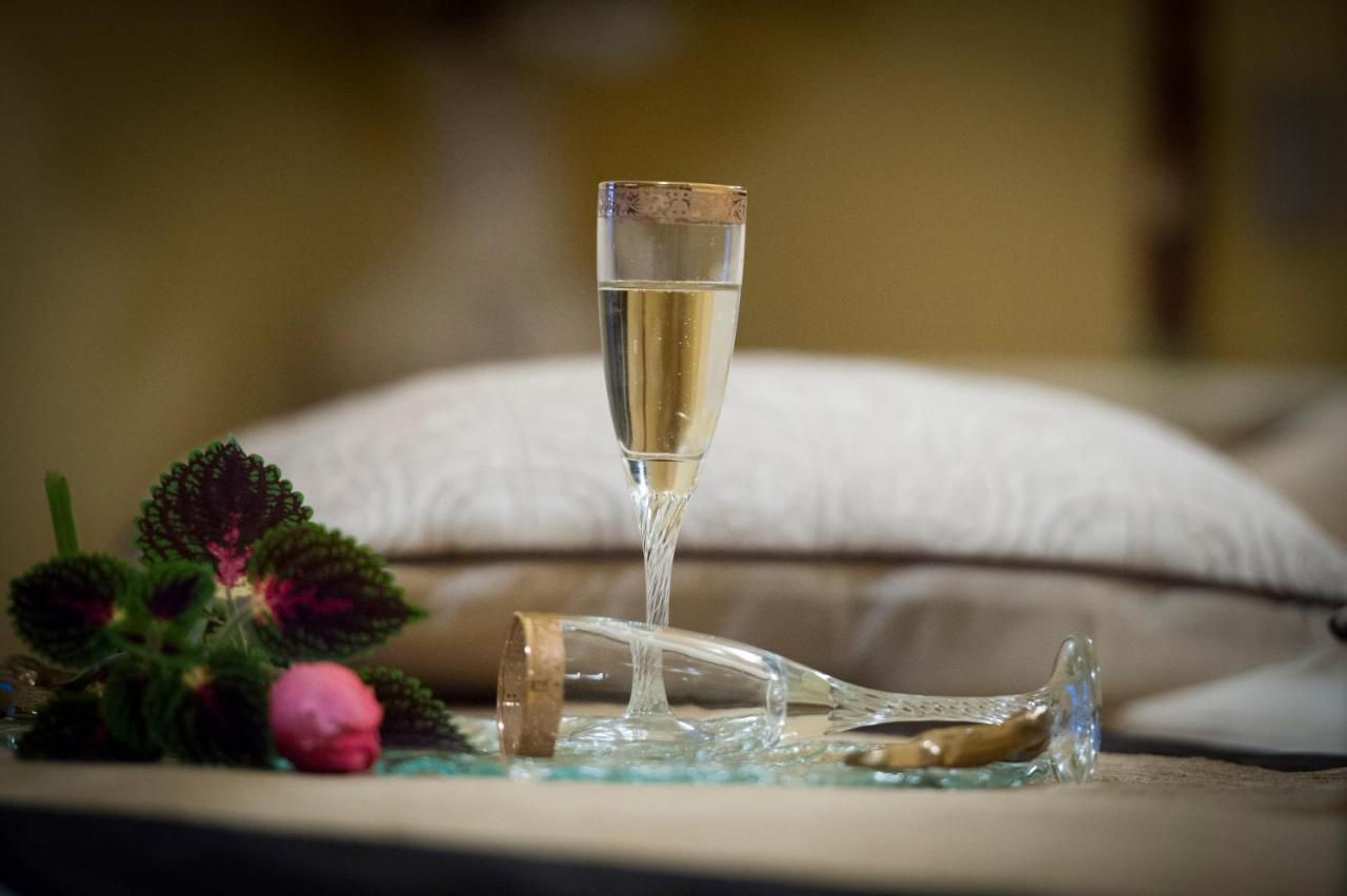 Akrolimnion Hotel Ioannina Buitenkant foto
